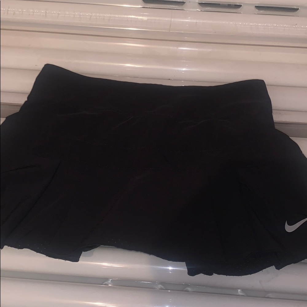 Black nike skirt (tennis or golf)